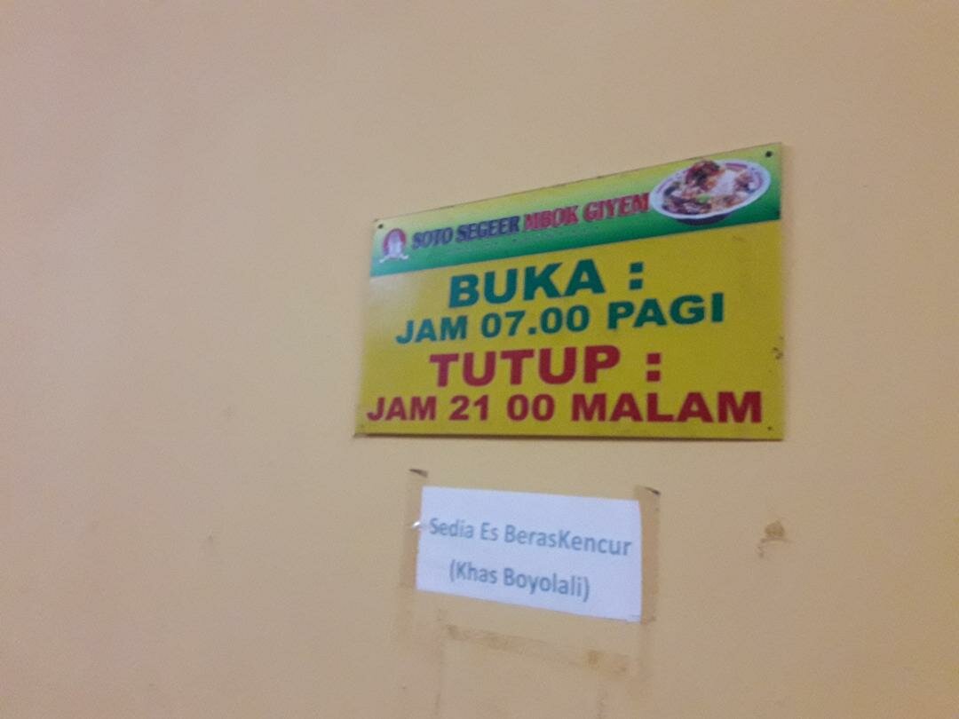 Soto Seger Mbok Giyem 