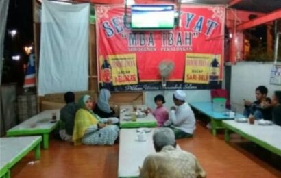 Nasi Megono Mbak Ibah Pekalongan, Makan Enak Cuma Rp 6.000!